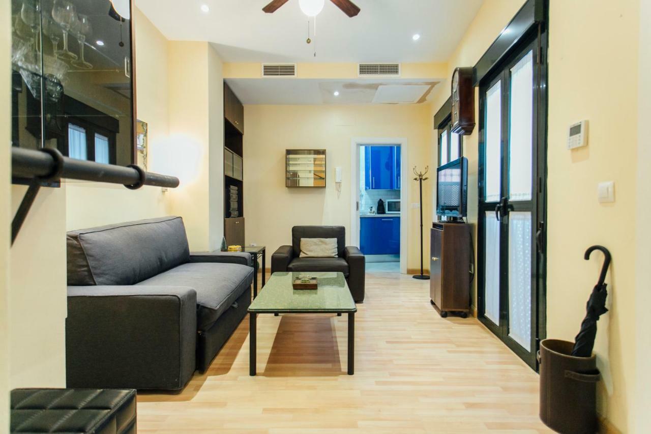 Bright Duplex W/ Terrace Apartment Seville Exterior photo
