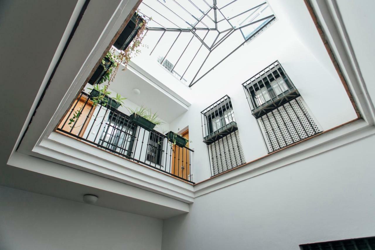 Bright Duplex W/ Terrace Apartment Seville Exterior photo